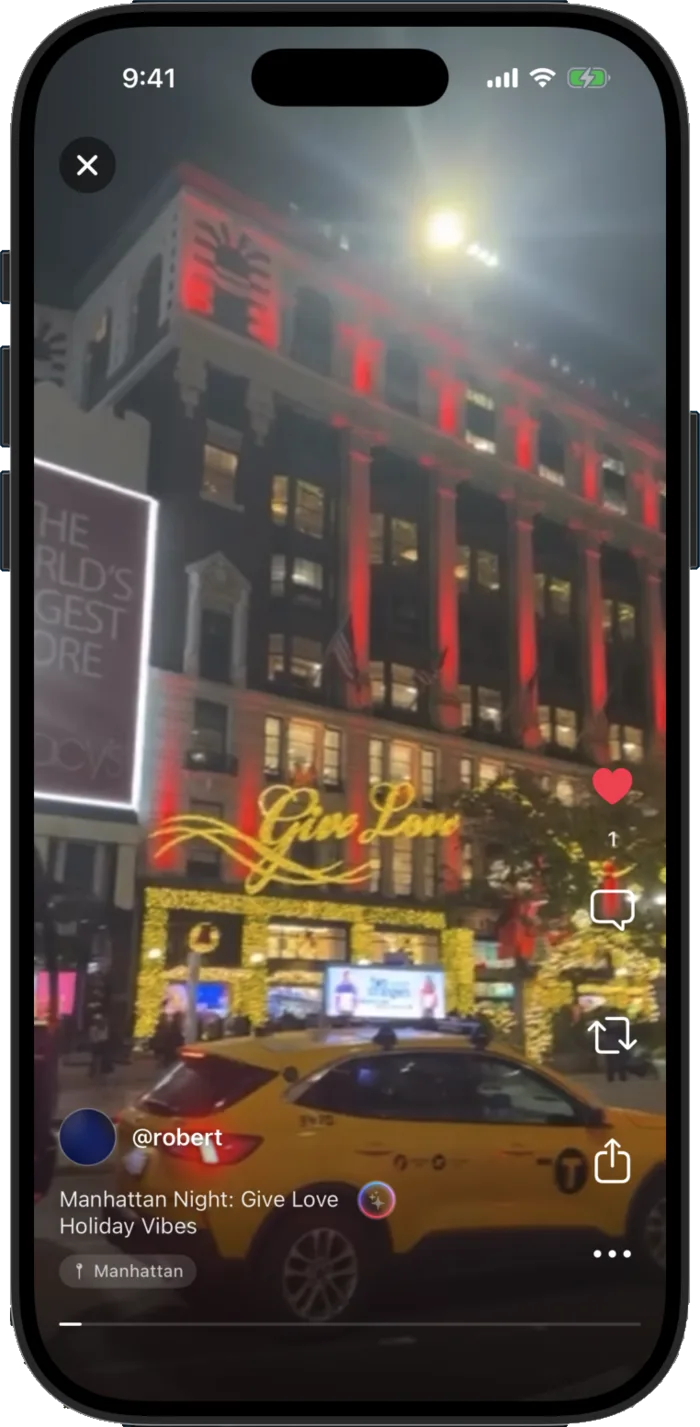 A Cohlta clip: Manhattan at night, holiday lights on Fifth Avenue